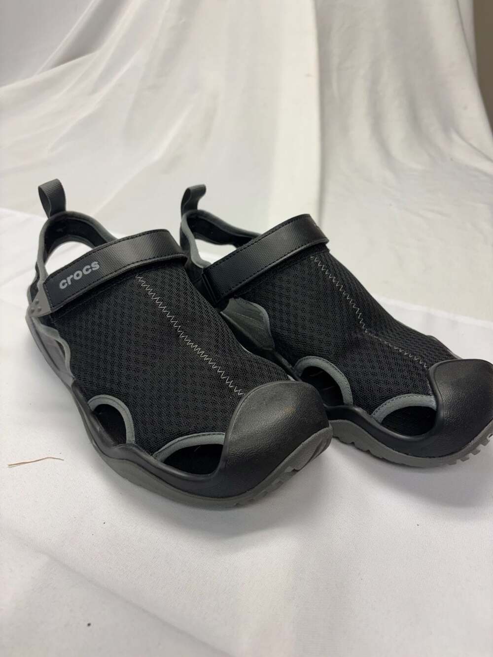 Crocs Swiftwater Mesh Deck Sandal Size 11 Black